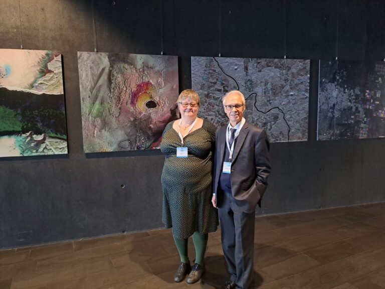 Looking_Beyond_Harpa_20262